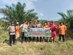 Babinsa Bersama Polsek Pangkalan Lesung Laksanakan Patroli Gabungan Antisipasi Karhutla