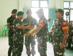 Dandim 0313/KPR Letkol Arh Muliyadi S.I.P Berikan Penghargaan Kepada Babinsa Berprestasi