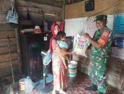 Babinsa Masuk Dapur, Warga Ucapkan Terima Kasih Kepada TNI