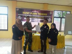 Sukseskan Pemilu 2024, Babinsa Koramil 01/Bkn Hadiri Rapat Pleno Terbuka