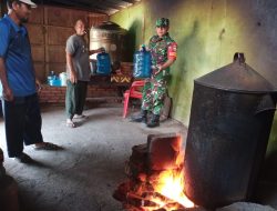 Babinsa Jalan Komsos Dengan Mitra Usaha Air Minum di Wilayah Desa Binaan