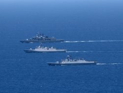 KRI FRANS KAISIEPO-368 UNJUK KEHANDALAN MANUVER BERSAMA UNSUR MTF-UNIFIL DI LAUT MEDITERANIA