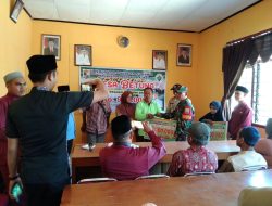 Babinsa Dampingi Pembagian BLT-DD Tahap II