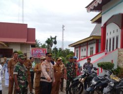Babinsa 15/Kk dan Bhabinkamtibmas Gelar Patroli Karhutla