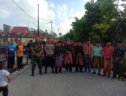 Babinsa Langgam Laksanakan Jalan Sehat Bernuansa Melayu Perayaan HUT Kemerdekaan RI Ke- 78