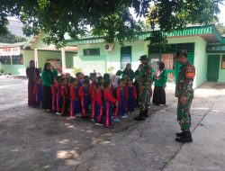 Lebih Dekat Dengan TNI, Anak-anak TK Kunjungi Koramil 08/Tandun
