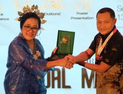 Dokter TNI AL Terima Penghargaan dalam Indonesia Association Othodontis Annual Meeting di Makassar