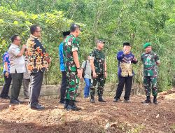 Danrem 031/WB Tinjau Lahan Kodim Persiapan di Kabupaten Rokan Hulu Riau