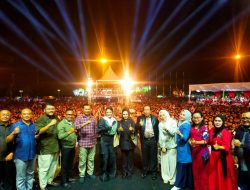 Artis Ibu Kota Hangatkan Penonton di Kabupaten Rokan Hulu Riau, Dandim 0313/KPR Hadir