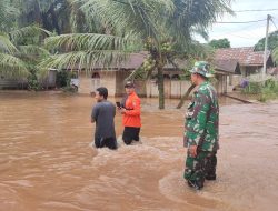 Diguyur Hujan Deras, Dua Dusun di Kabupaten Rokan Hulu Riau Terendam Banjir