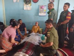 Danramil 16/Tapung Takziah Orang Tua Anggota Yang Meninggal Dunia