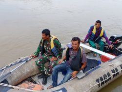 Babinsa Koramil 07/Kampar Bantu Pencarian Korban Tenggelam di Sungai Kampar