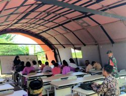 Siswa SMAN 2 Bonai Tetap Semangat Belajar di Tenda Lapangan, Peltu M. Sitepu Pantau Kegitan