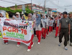 Babinsa Koramil 08/ Tandun ikut Serta Memeriahkan Jalan Santai HUT PGRI Ke 78