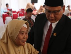 Momen Hari Ibu, Hamzah: Tanpa Ibu Kita Bukan Siapa-siapa