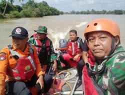 Letkol inf (Har) H Yuhardi Danramil 01/Bkn Kodim 0313/Kpr Ikut Serta Pencarian Dugaan Korban Tenggelam di Sungai Kampar