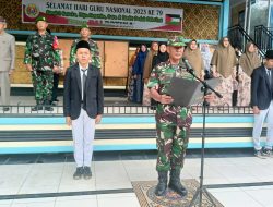 Danramil 01/Bkn Menjadi Irup Upacara Bendera di Pondok Pesantren Darun Nahdho