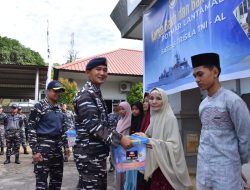 TNI AL GELAR KARYA BAKTI DAN BAKTI SOSIAL DI BATAM