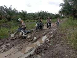 Babinsa Koramil 03/ Bunut bersama MPA dan Bhabinkamtibmas Rutin Laksanakan Patroli Cegah Karhutla