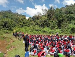 Babinsa Koramil 01/Bkn Hadiri Kegiatan Lintas Alam SMK Negeri 5 Pekan Baru di Bumi Perkemahan Desa Siabu