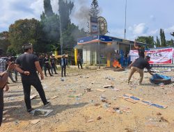 Ratusan Pemuda Genduang Lumpuhkan Operasional PT. SLS