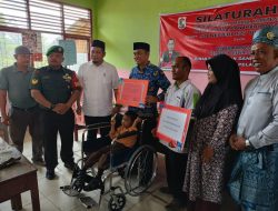 Babinsa Dampingi Penyerahan Bantuan Siswa Disabilitas Oleh Disdik Kabupaten Pelalawan