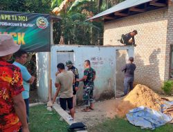 TMMD Ke-121 Kodim 0313/Kpr Rehab MCK di Mushola Al-Mujahadah Untuk Warga Tanjung Belit Selatan