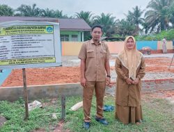 Bantuan Turun,Kepsek TK Tunas Suka Maju dan Kades Ucapkan Terima Kasih