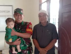 Peduli Anak Stunting, Babinsa Koramil 06 Siak Hulu Komsos Dengan Warga