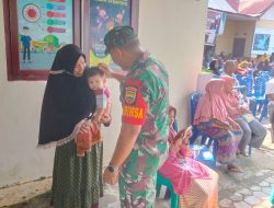 Puldata Ter di Wilayah, Babinsa Koramil 06 Siak Hulu Laksanakan Pengambilan Data Stunting