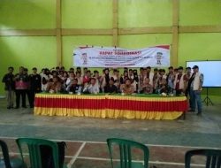 Sukseskan Pilkada, Babinsa Koramil 04/Pkl Kuras Hadiri Rapat Koordinasi PTPS