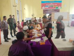 Babinsa Koramil 09/ Langgam Amankan Rapat Pleno Terbuka Rekapitulasi Hasil Pemungutan Suara Tingkat Kecamatan