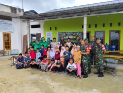 Jum’at Berkah, Jajaran Babinsa Koramil 07/Kampar Kodim 0313/KPR Gelar Aksi Sosial Bagikan Sembako