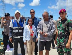 Aksi Heroik Prajurit Marinir, Cokok Pencuri di Tengah Laut