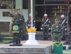 Dandim 0313/KPR Pimpin Upacara Bendera 17-an, Bacakan Amanat Pangdam I/Bukit Barisan