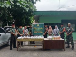 Semarak Ramadhan, Koramil 08/TDN Gelar Aksi Bagi-Bagi Takjil Gratis