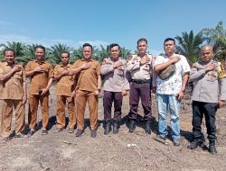 Kapolsek XIII Koto Kampar Didampingi Kades Tinjau Lahan Ketahanan Pangan Didesa Tabing