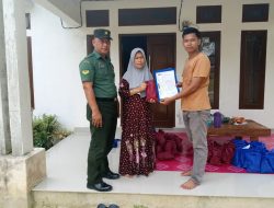 Dukung Program MBG, Sertu Imron Dampingi Penyaluran Makanan Bergizi Untuk Balita dan Ibu Hamil