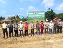Sebagai Langkah Mewujudkan Ketahanan Pangan, Babinsa Koramil 16/Tapung Bersama Anggota Polsek dan Warga Tanam Pohon Jagung Pipil