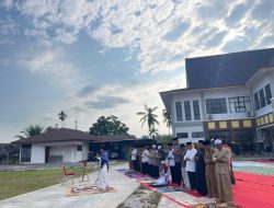 Laksanakan Sholat Istisqo Bersama Upika Ujungbatu