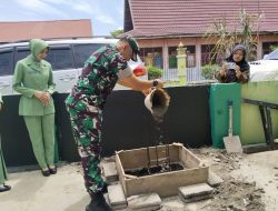 Dandim 0313/KPR Lakukan Peletakan Batu Pertama Serta Santuni Anak Yatim dan kaum Dhuafa