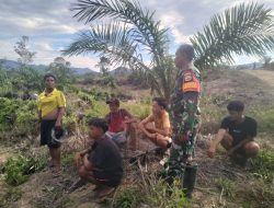 Babinsa Himbau Warga Untuk Tidak Membakar Lahan