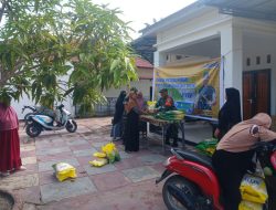 Jaga Satabilitas Harga Beras, Babinsa Koramil 16/Tapung Gelar Gerakan Pangan Murah di Wilayah Binaan