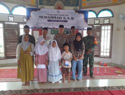 Babinsa Sertu Ilham Khairi Bersama Polsek Pangkalan Kuras Hadiri Perayaan Maulid Nabi Muhammad SAW