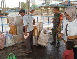 Wujudkan Sinergitas Melalui Komsos , Babinsa Koramil 15/KK Laksanakan Koordinasi Dengan Anggota Polsek dan Dishub