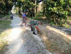 Serka Hendra Arena Babinsa Koramil 01/Bkn Bersama Perangkat Desa dan Masyarakat Gelar Goro Bersama