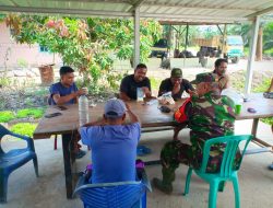 Danpos kecamatan Pelalawan Laksanakan Komsos Didesa Binaan Serta Jaga Kebersamaan Antar TNI dan Masyarakat