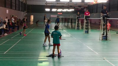 Panas, 339 Pebulutangkis Cilik Rebut Total Hadiah Rp28 Juta di Turnamen Tirtasari Open 2025