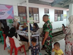 Babinsa Koramil 01/BKN Hadiri Kegiatan Pelayanan KB Serentak di Puskesmas Kuok: Wujud Dukungan TNI Untuk Keluarga Sehat dan Sejahtera