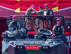 Kadislitbangal Hadiri Upacara Hut Ke-80 Korps Marinir TNI AL